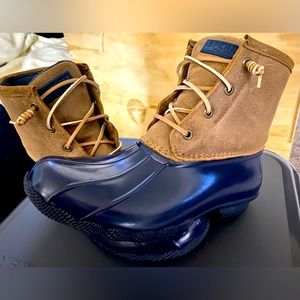 Sperry Waterproof Rubber Duck Boot Women’s 9 Medium